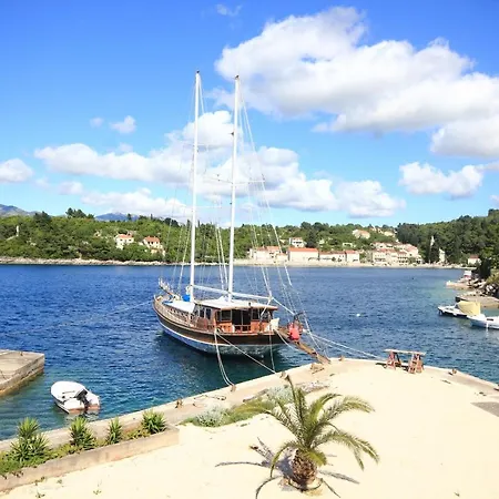 By The Sea Racisce, Korcula - 4338